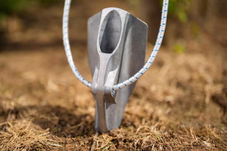 Heavy-Duty Earth Anchors